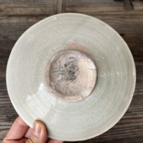 堅手平茶碗