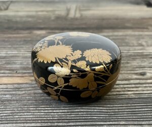 時代秋草蒔絵平棗