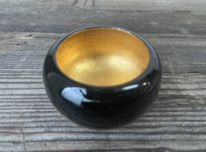 五綴鉄鉢蒔絵茶器