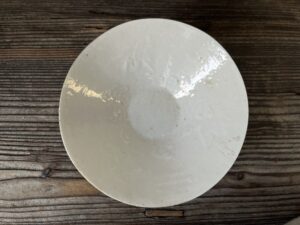 藍九谷手白磁平茶碗