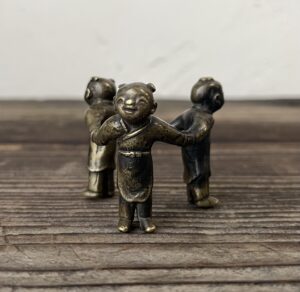 黄銅三人形蓋置