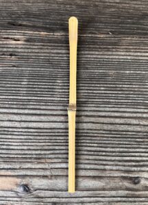 骨董水妖｜大谷尊由作茶杓 銘「沙那王」