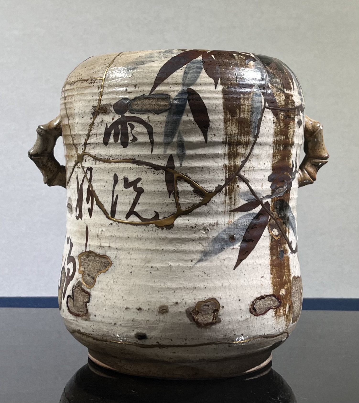尾形乾山作銹絵染付竹図水指